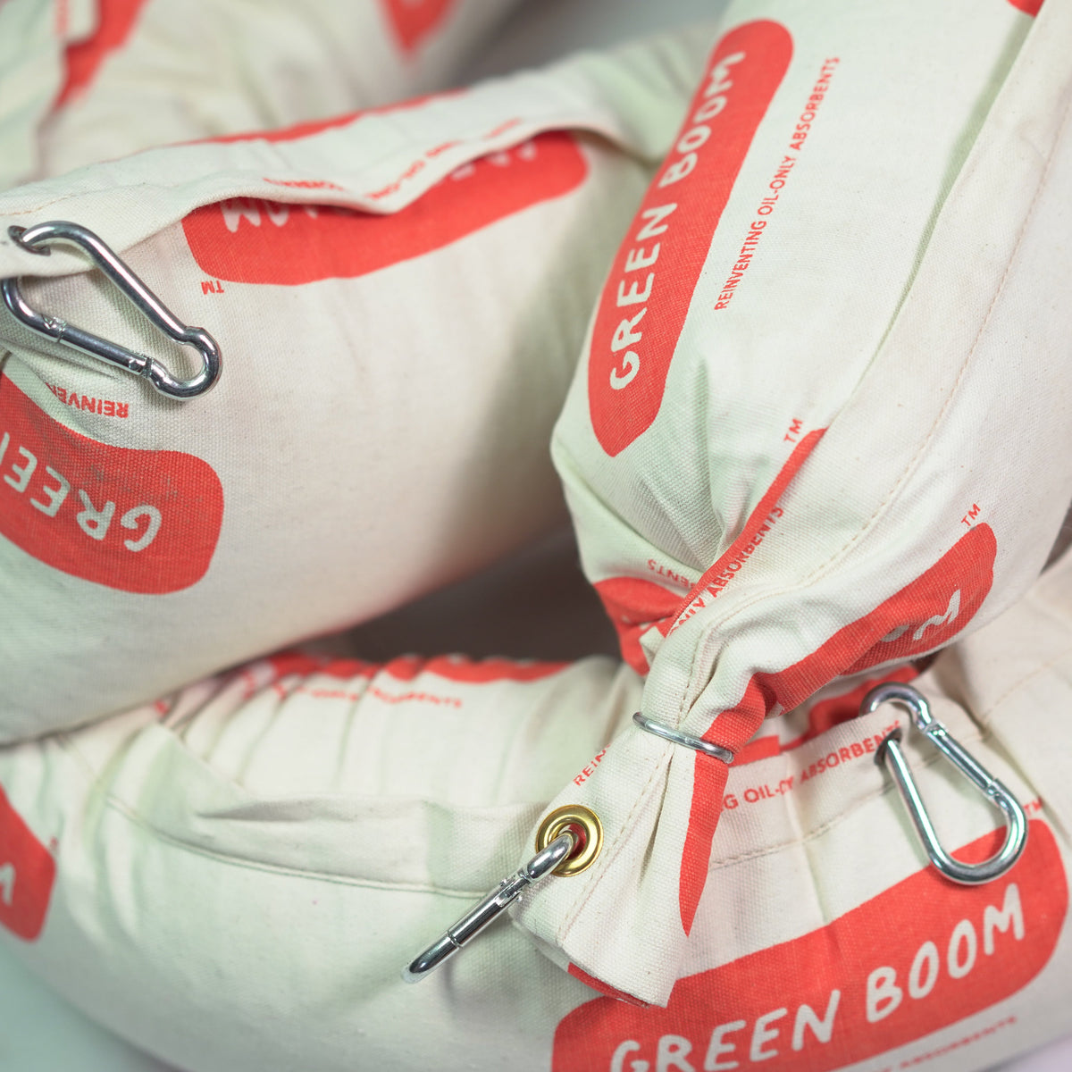 Green Boom Oil-Only Absorbent Booms – Medium (Pack of 4)