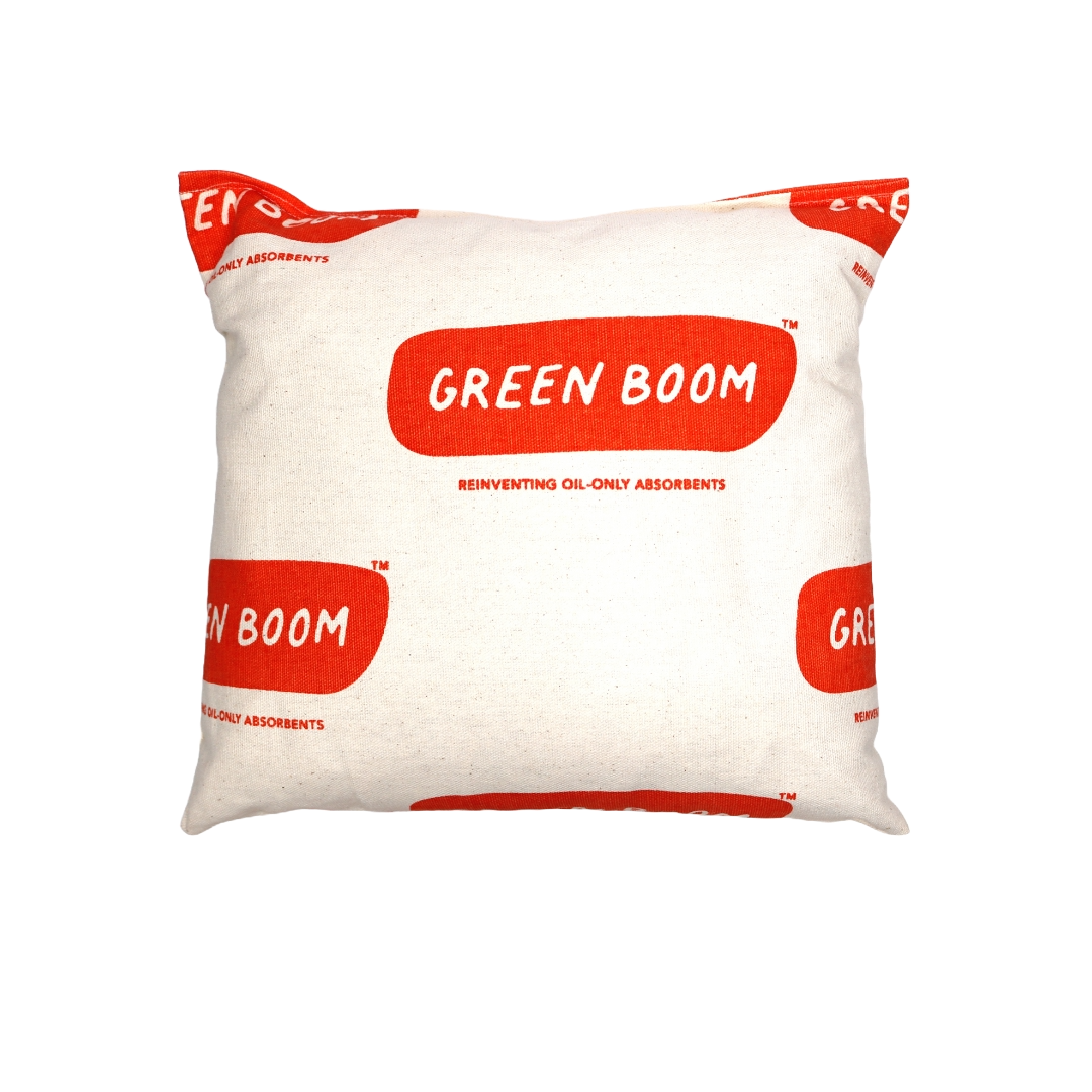Green Boom Oil-Only Absorbent Pillows – Large (Pack of 10)